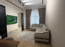 Satılır Cəfər Xəndan küçəsi