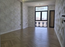 Satılır Həsən Əliyev küçəsi