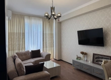 Sumqayıt, 10-cu mkr, Kristal Abşeron