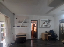 D. Bünyadzadə küçəsi