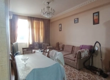 Satılır Xətai r., Nəsrəddin Tusi küçəsi
