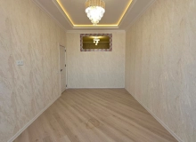 Satılır Əliağa Vahid küçəsi
