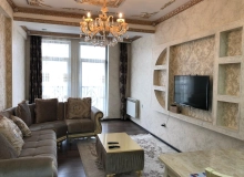 Bayıl qəsəsbəsi, Bayraq Meydanının yanında