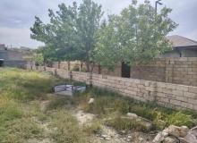 Saray qəsəbəsi, Yol kənarı küçə