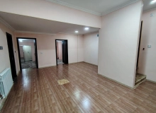 Satılır Mirəli Seyidov küçəsi