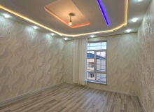 Satılır Əliaga Vahid küçəsi