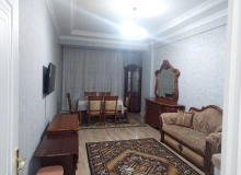 Satılır Saray