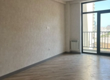 Satılır Cəfər Xəndan küçəsi