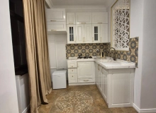 Tibb Universiteti yaxınlığında