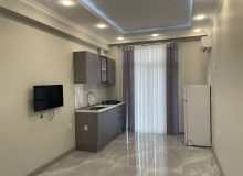 Satılır Cəfər Xəndan küçəsi