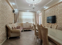 Satılır M.Ə.Rəsulzadə küçəsi