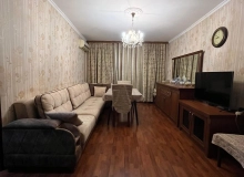 Satılır Şərifzadə küçəsi