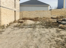 Satılır Budaq Budaqov küçəsi