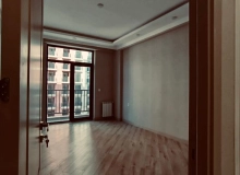 Satılır Cəfər Xəndan küçəsi