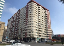 Satılır Nəcəfqulu Rəfiyev küçəsi