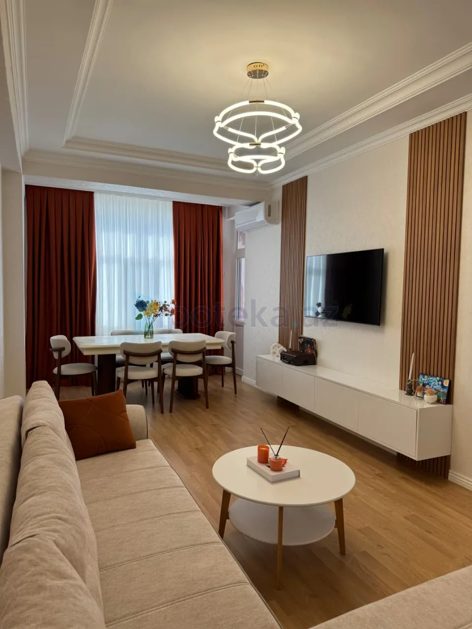 Xırdalan şəhəri, Ər-Riyadla üzbəüz