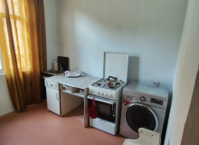 Ceyranbatan, Qubadlı məktəbinin yanı
