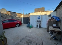 Suraxanı qəsəbəsi 2-ci Mədən küçəsi.