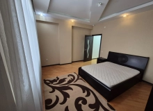 Dadaş Bünyadzadə küçəsi