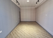 Cəfər Xəndan küçəsi, West Town yaşayış kompleksi
