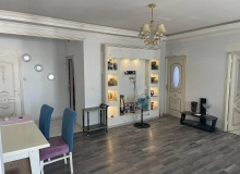 Şüvəlan qəsəbəsi, Mayak-da, Club Dacnikova yaxın