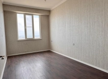 Satılır Yeni Günəşli, D massivi