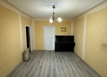 Elmlər Akademiyası m/st yanı