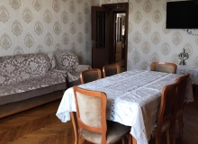 Bakıxanoov qəsəbəsi, Kaspi liseyinin yanı