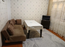 İcarəyə verilir Nəsimi rayonu, Salatın Əsgərova küçəsi