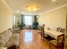 Satılır Həsən Əliyev küçəsi