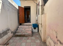Xırdalan şəhər, Mirzə Şəfi Vazeh küçəsi