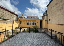 Satılır Z. Kərimov küçəsi