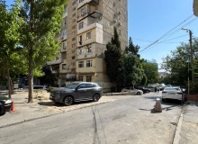 Satılır Əsəd Əhmədov küçəsi