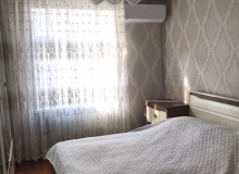 Bakıxanoov qəsəbəsi, Kaspi liseyinin yanı