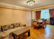 İcarəyə verilir Fətəli Xan Xoyski küçəsi