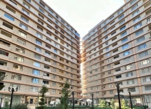 Satılır Səməd Vurğun küçəsi