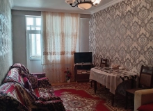 Satılır Məmməd Əmin Rəsulzadə küçəsi