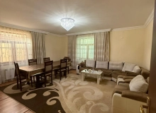 Satılır Rəsul Rza küçəsi