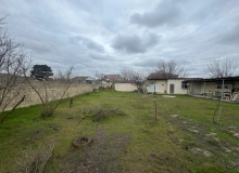 Ruhulla Axundzadə küçəsi