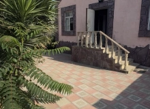 Satılır Bakıxanov qəsəbəsi
