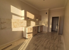 Nəsimi rayonu, İnqilab T. küçəsi, 8 noyabr m/s