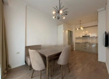 Müstəqillik küçəsi