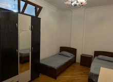 Feyzulla Qasımzadə küçəsi