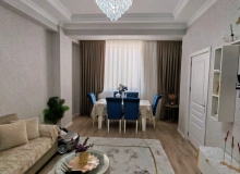 Satılır Saray