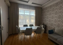 Satılır Yeni Suraxanı qəsəbəsi.