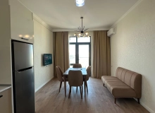 Müstəqillik küçəsi