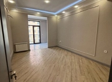 Satılır Cəfər Xəndan küçəsi