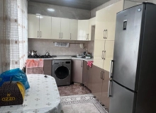 Polad Həşimov küçəsi