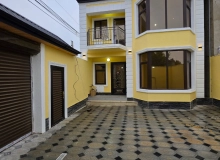 Satılır Saray
