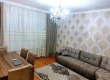 Satılır C.Xəndan küçəsi